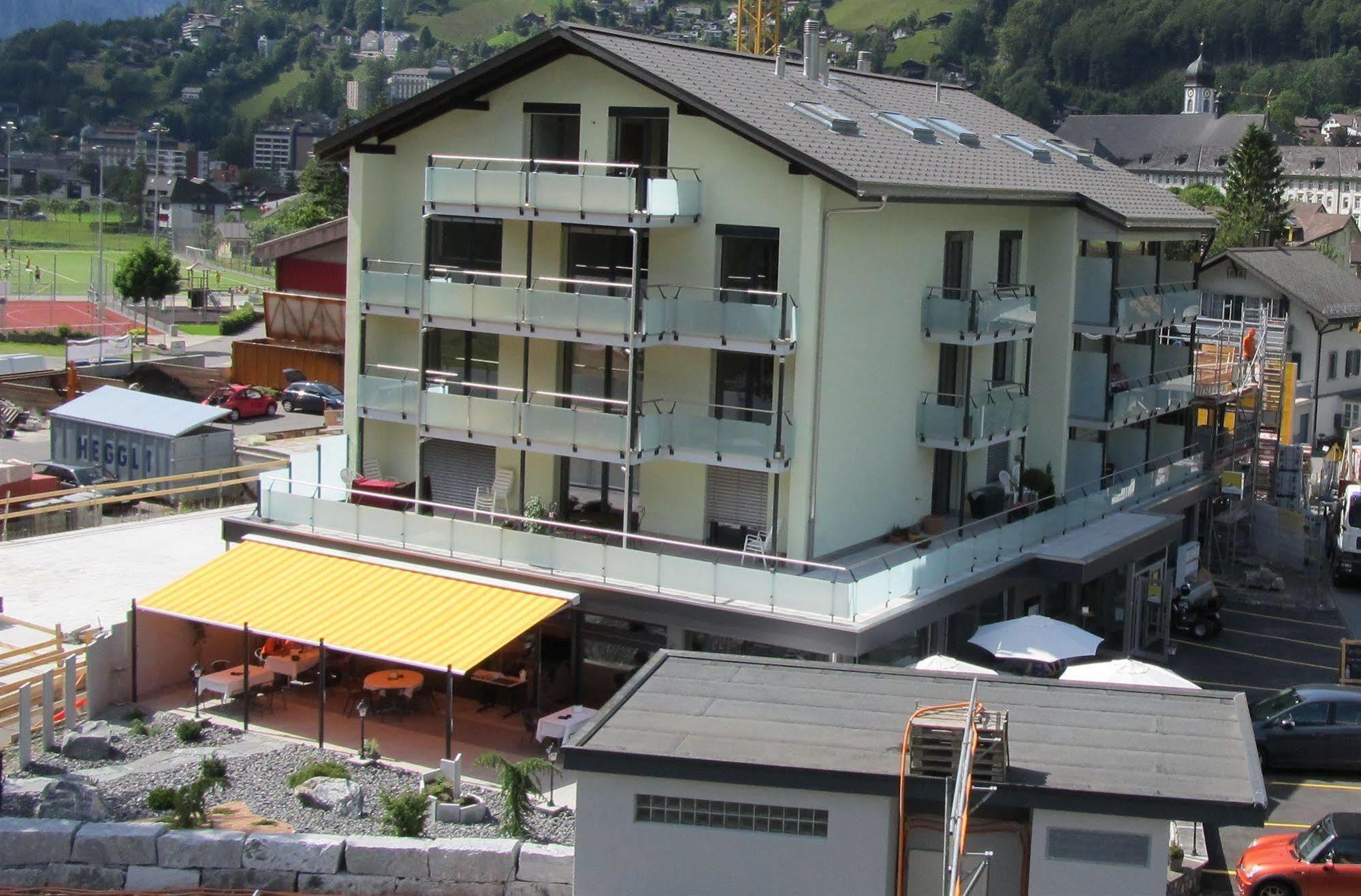 Hotel Hahnenblick Engelberg Exterior foto